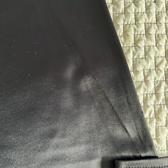 Women’s Serious Affairs satin-like legging. Size S - Picture 3 of 5